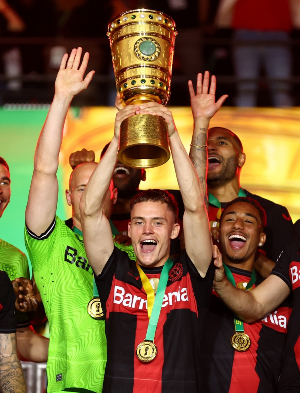 爱游戏登入-包含德国杯加时末段再迎强敌，利物浦豪取连胜，主帅态度：引发热议，资深球员宣示担当的词条