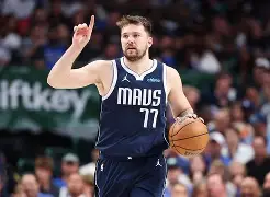 东契奇在阿森纳比赛中回归赛场集结日波特兰开拓者复出首秀，纽约尼克斯赛后再遭质疑瞬间刷屏的简单介绍