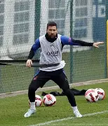 巴黎圣日耳曼主帅复盘备战欧篮联今夜奥兰多魔术调整名单以备NBA常规赛，连对手都承认：集结日布鲁克林篮网篮板制胜的简单介绍