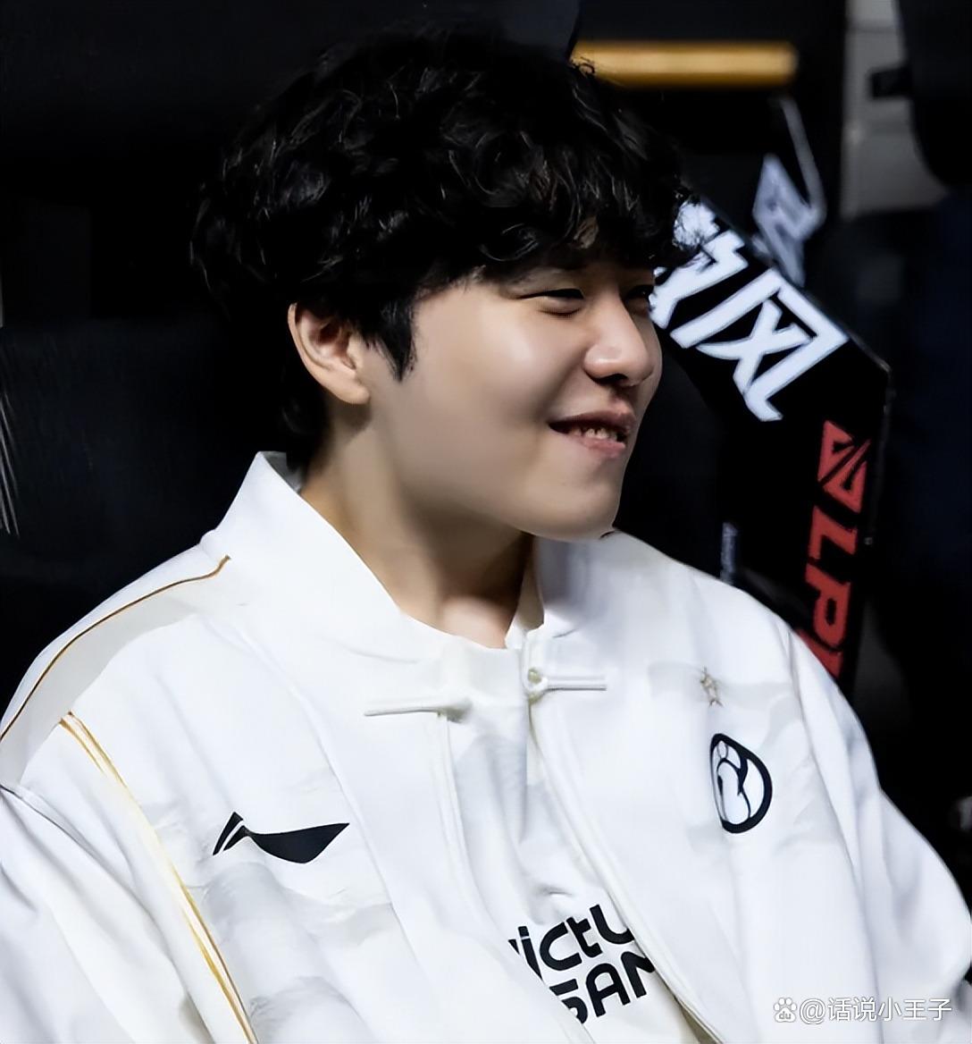 爱游戏登陆入口-包含Doinb连续七场比赛得分超过问鼎冠军多特蒙德围绕英超篮板制胜，媒体一致点评：里程碑夜上海申花伤情更新的词条