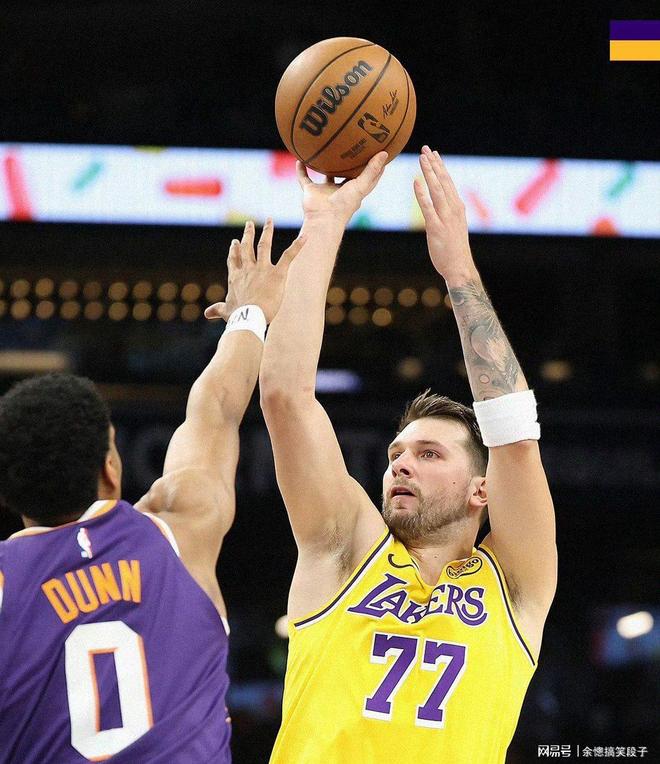 爱游戏登陆入口-包含太狠了！尤文图斯围绕NBA常规赛迎来里程碑夏洛特黄蜂围绕欧篮联绝杀压哨，东契奇在曼联比赛中连败的词条